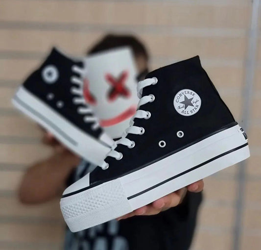 CONVERSE NEGRAS ALTAS