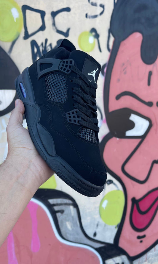 JORDAN 4 RETRO BLACK CAT