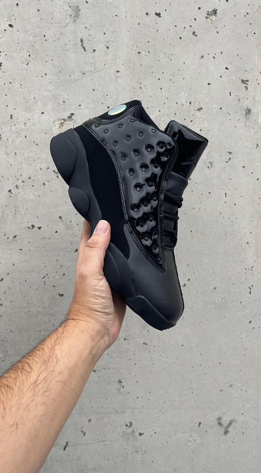 JORDAN 13 RETRO BLACK