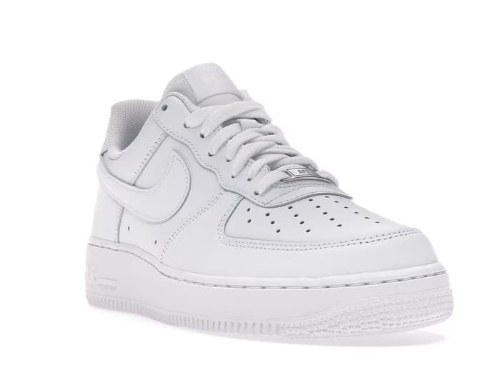 NIKE AIR FORCE 1 BLANCAS