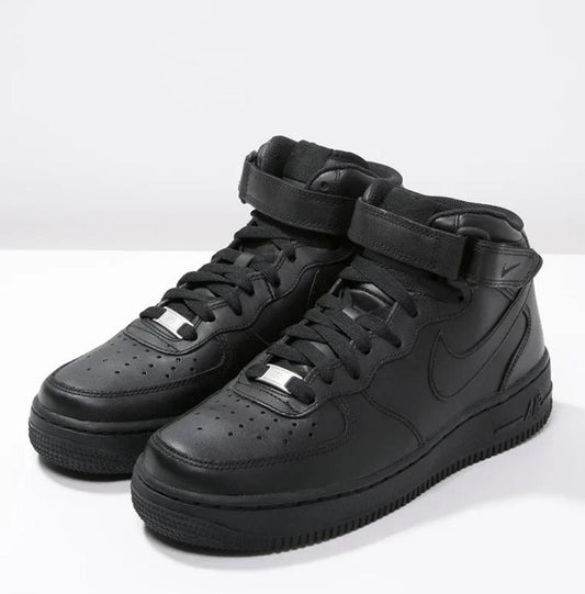 NIKE AIR FORCE 1 MID NEGRAS