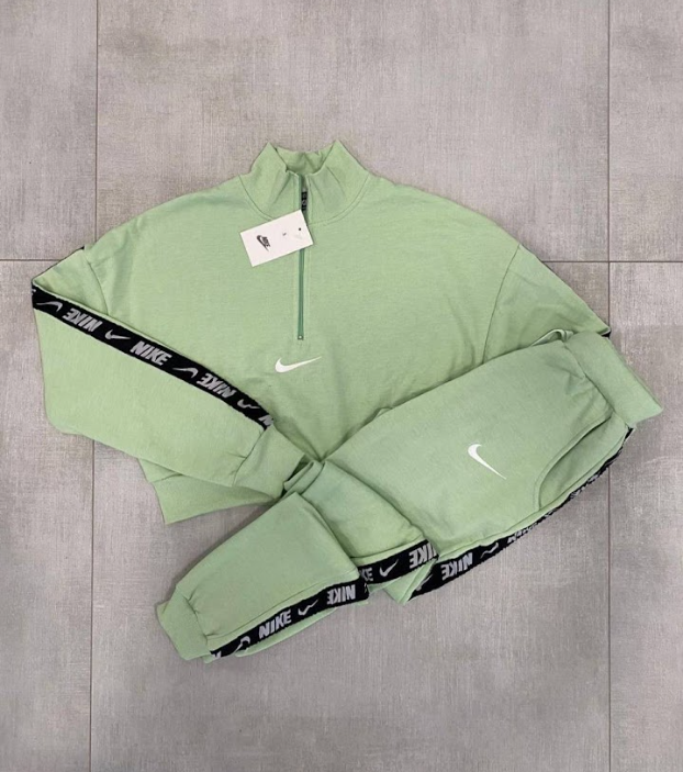 CONJUNTO SPORT NIKE VERDE