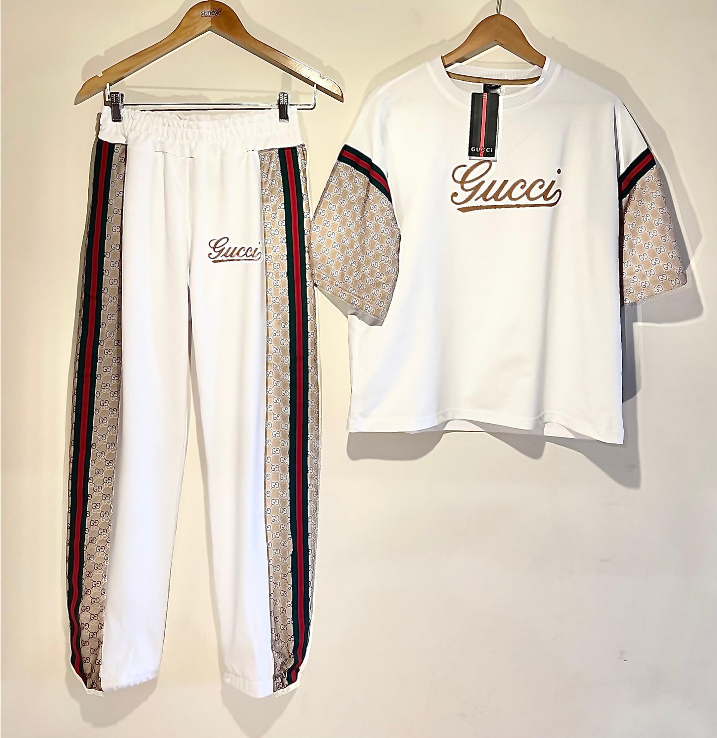 GUCCI CONJUNTO BLANCO