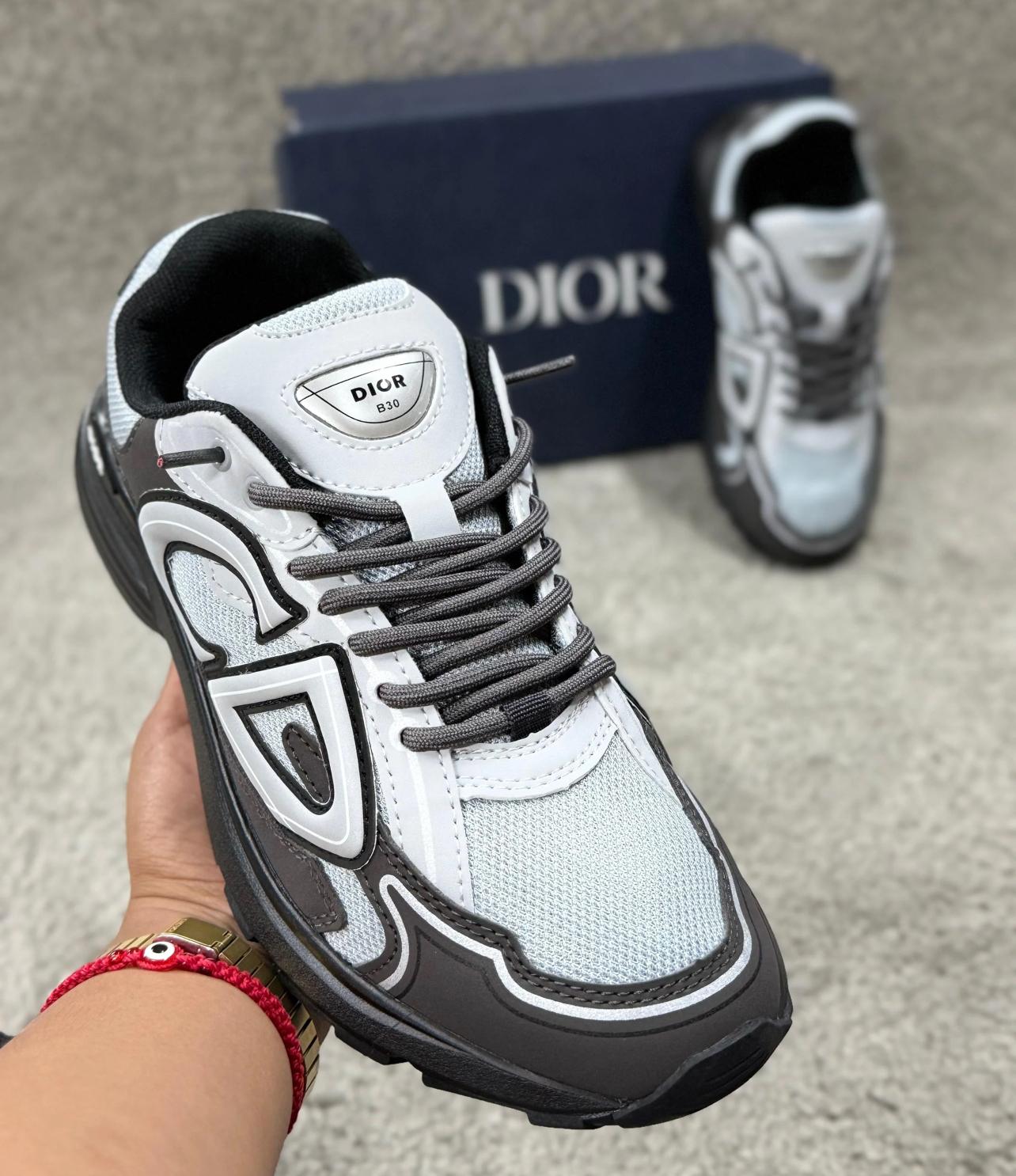 DIOR B30