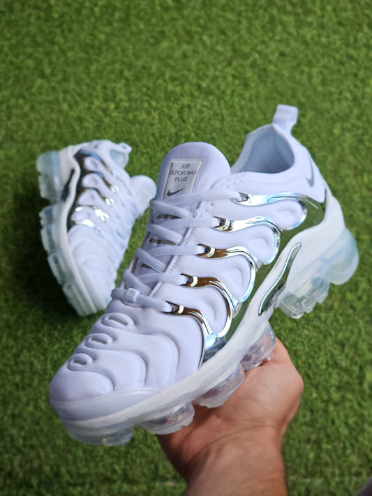 NIKE VAPORMAX PLUS BLANCAS PLATA